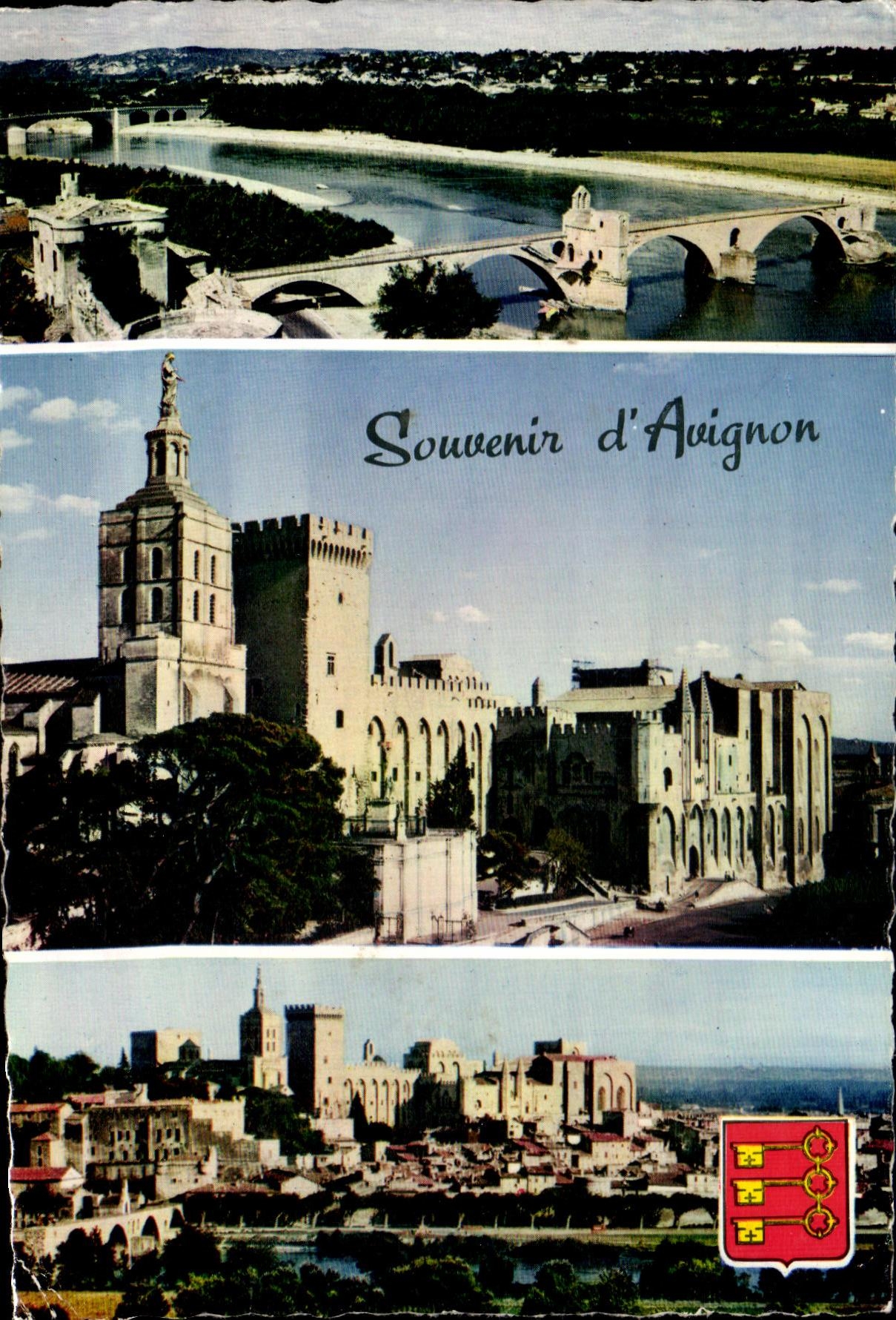 CPSM Avignon Souvenir Le Pont Saint Benezet le palais des Papes et Notre Dam des Doms 