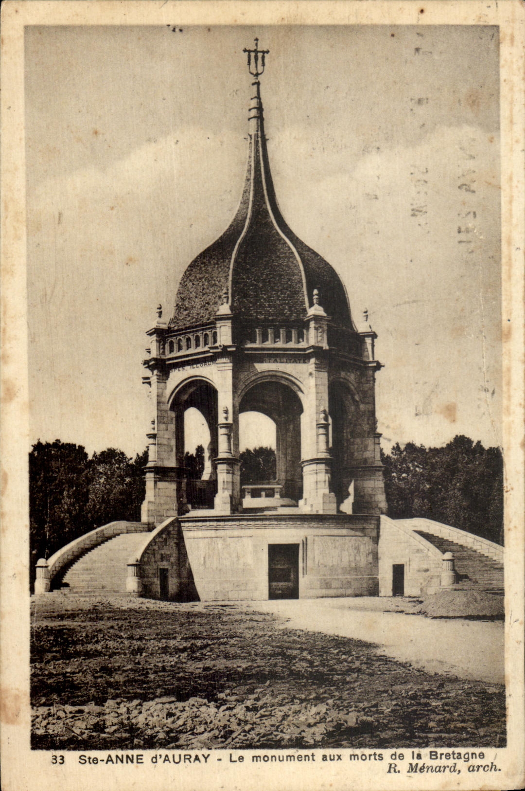 CPA Ste Anne d Auray Le Monument Aux Morts De La Bretagne 