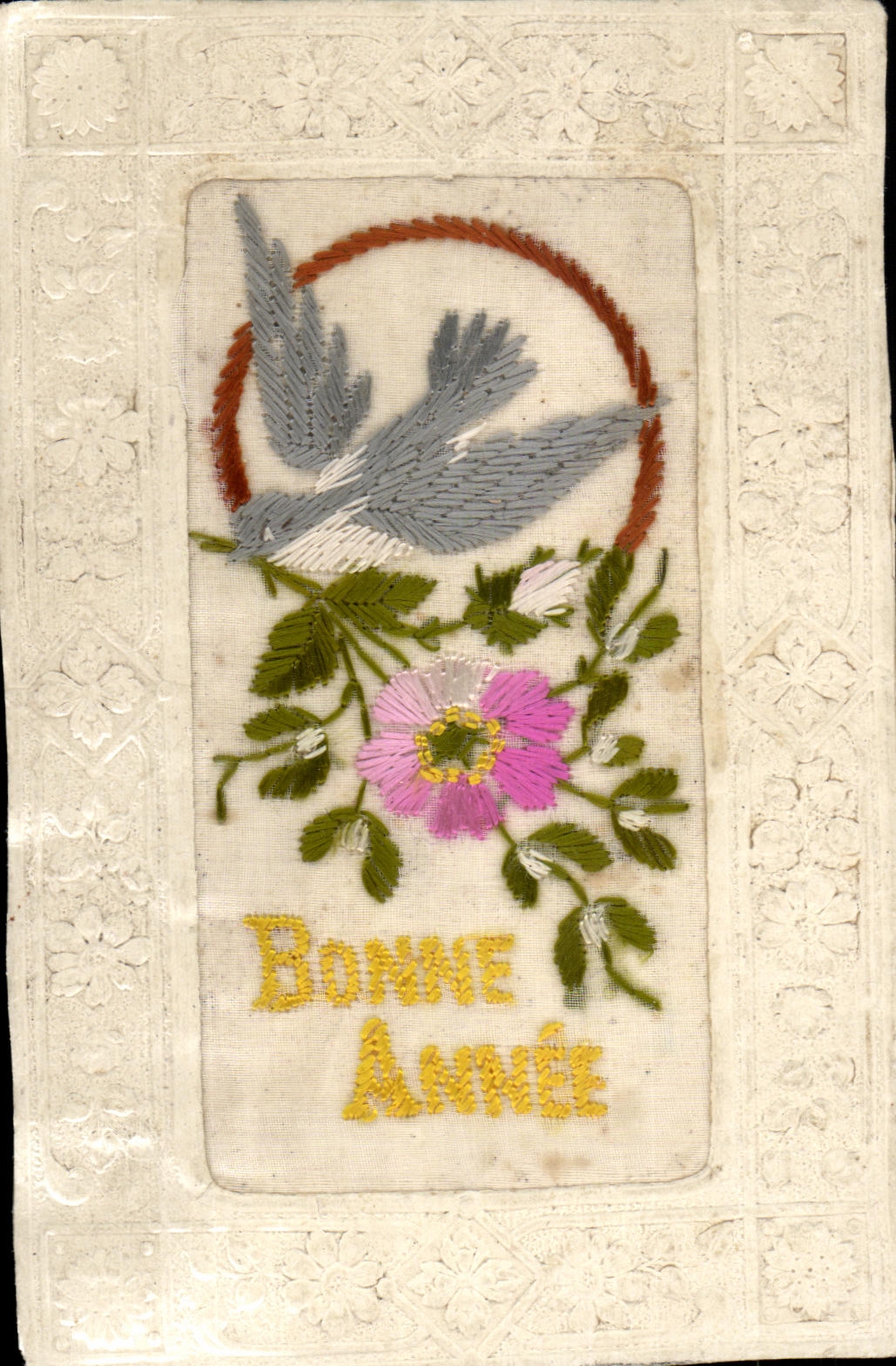 CPA Fantaisie Fleurs Brodee Bonne Annee