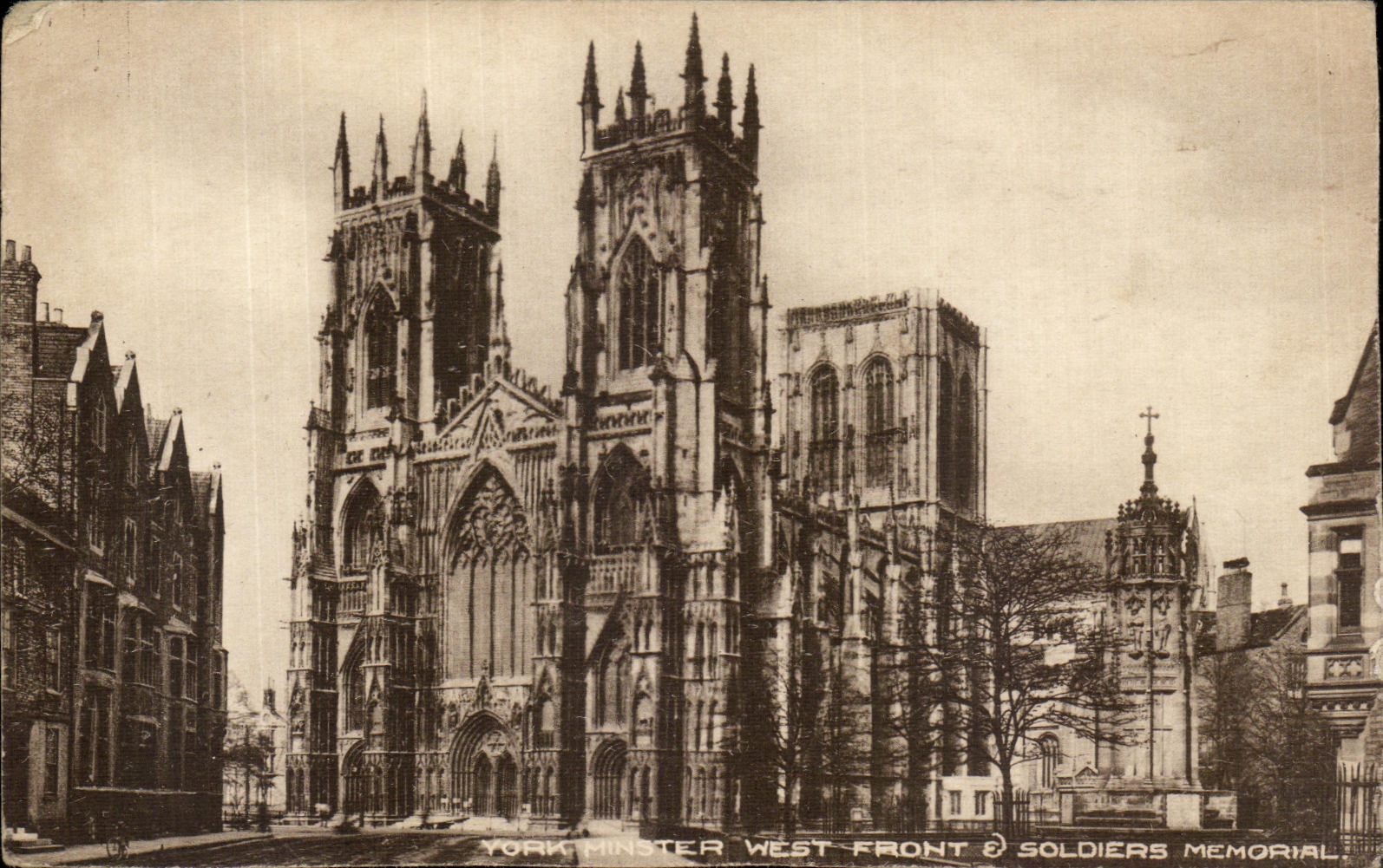 CPA York Minster West FRont and soldiers memorial