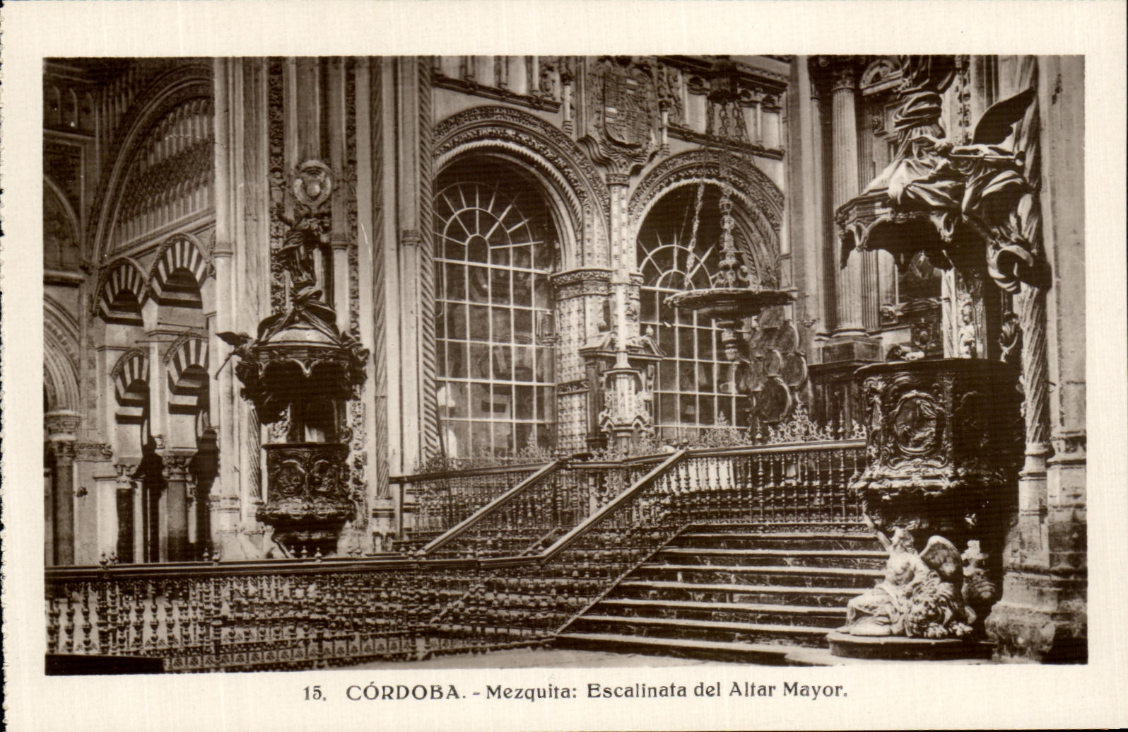 CPA Cordoba Mezquita Escalinata del Altar Mayor
