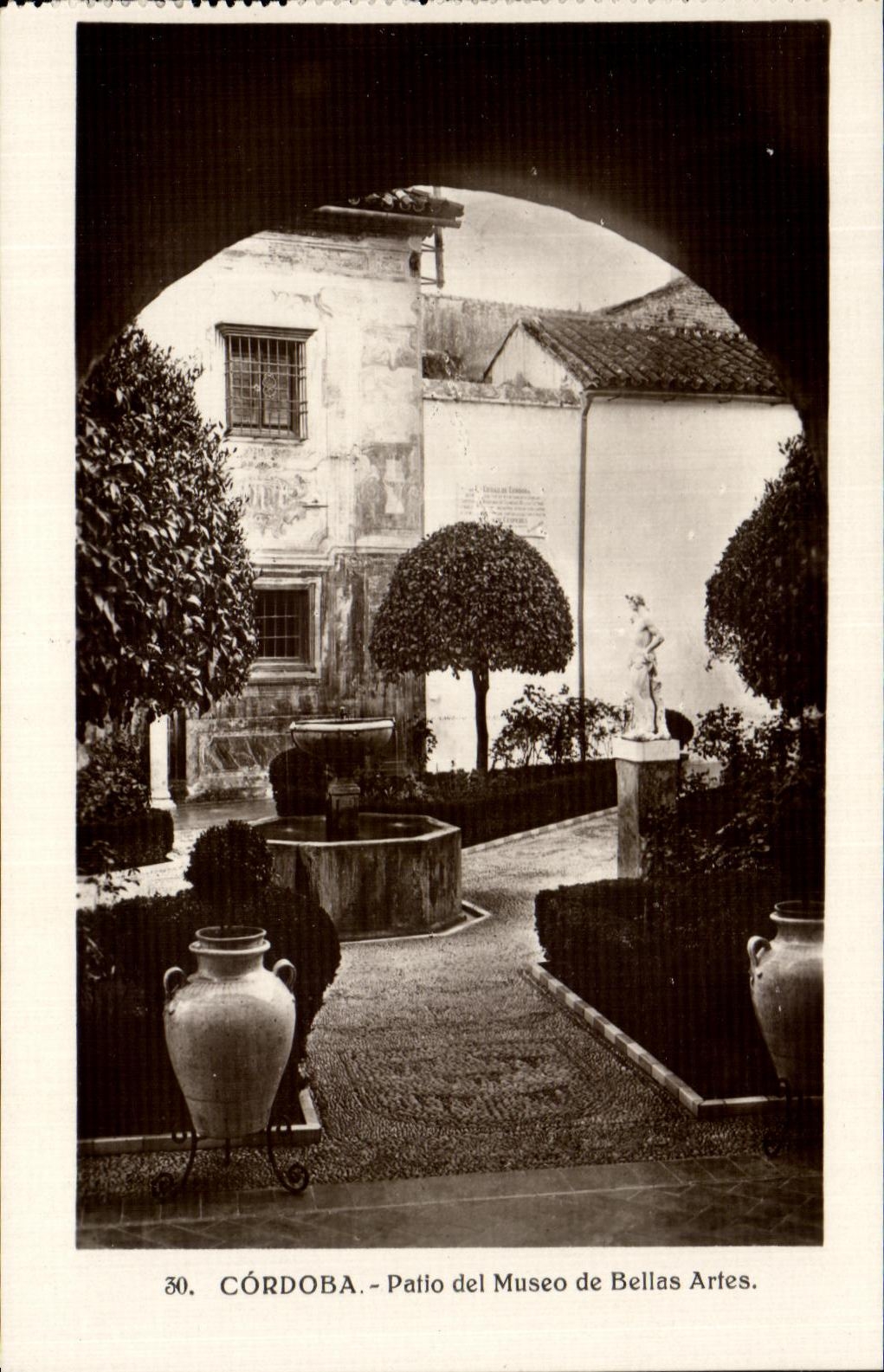 CPA Cordoba Patio del Museo de Bellas Artes