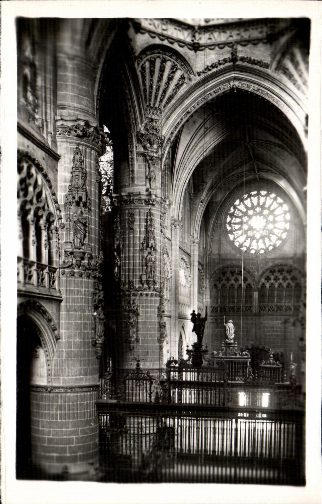 CPA Burgos Catedral Nave del Crucero