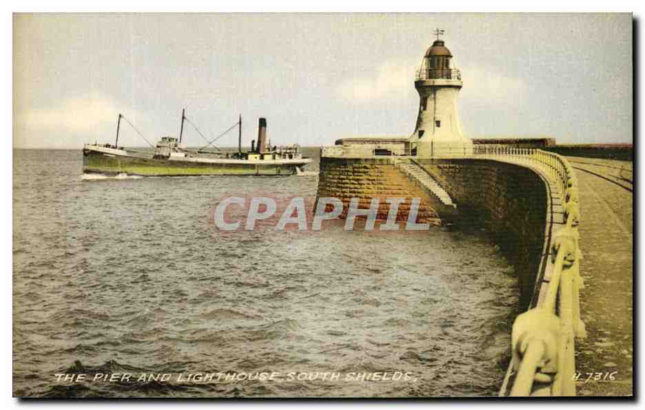 CPA The Pier And Lighthouse South Shields Bateau