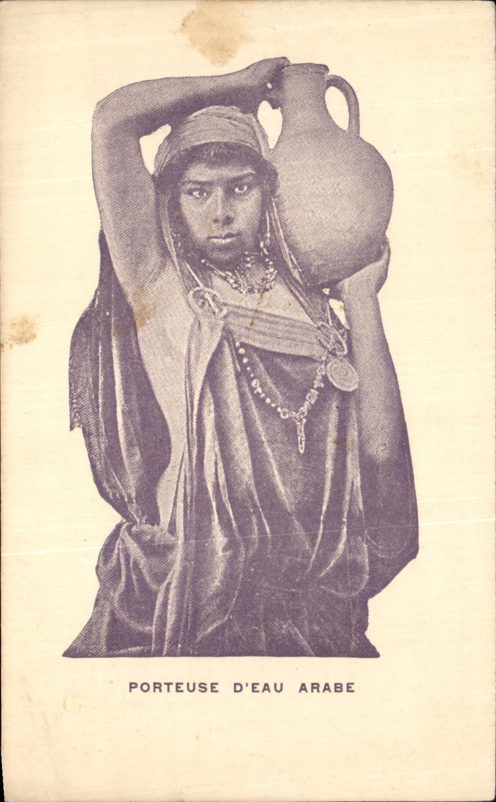 CPA Porteuse D Eau Arabe 