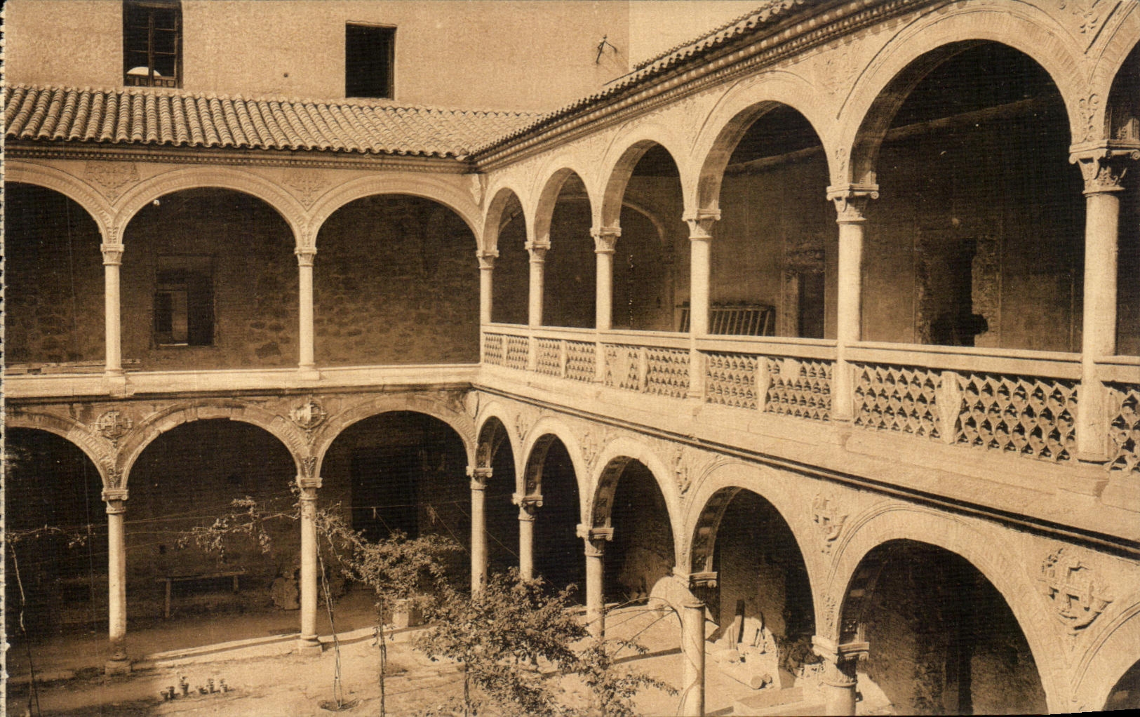 CPA Toledo Claustro Del Hospital de Santa Cruz 