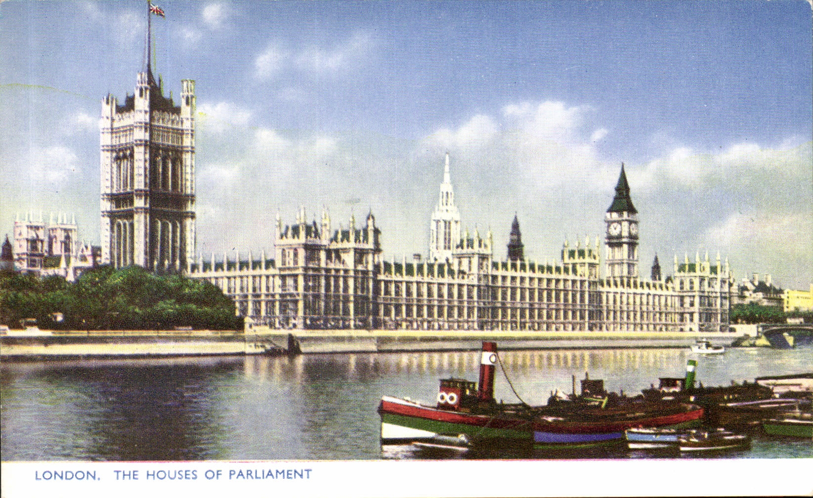 CPM London The House Of Parliament Bateaux