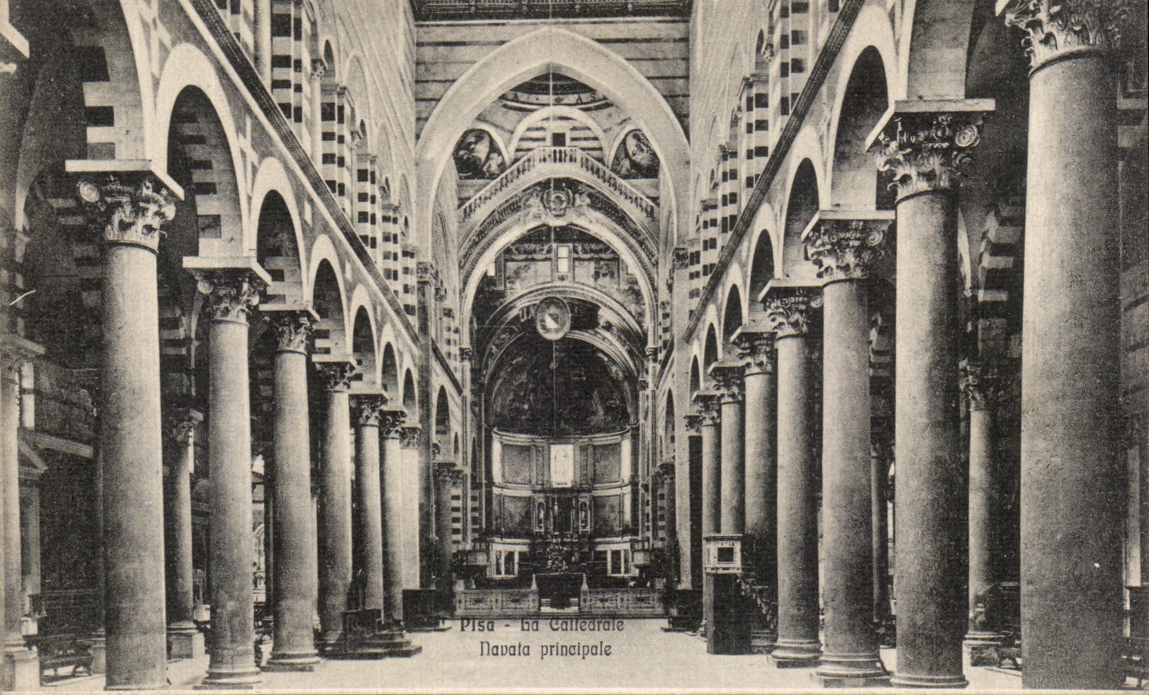 CPA Pisa La Cathedrale Navata Principale