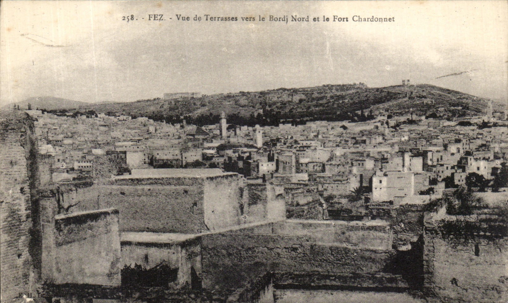 CPA Fez Vue de Terrasses vers Bordj Nord et le Fors Chardonnet 