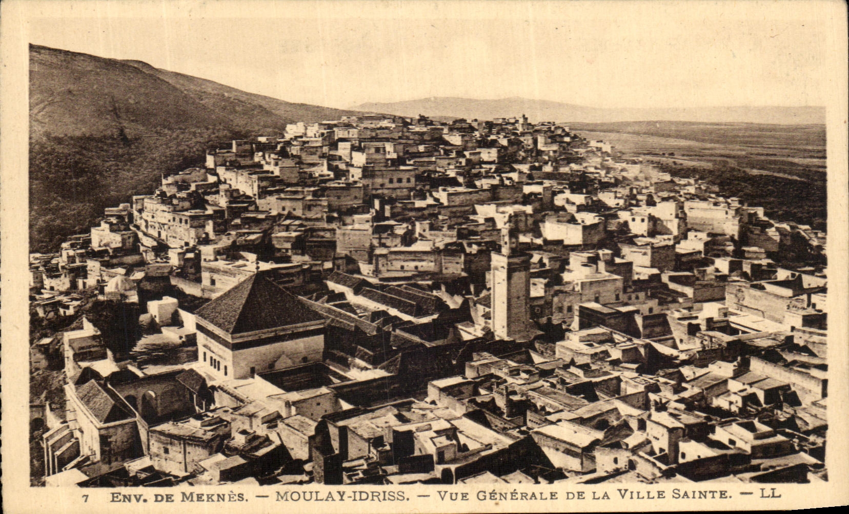 CPA Env De Meknes Moulay Idriss Vue Generale De La Ville Sainte 