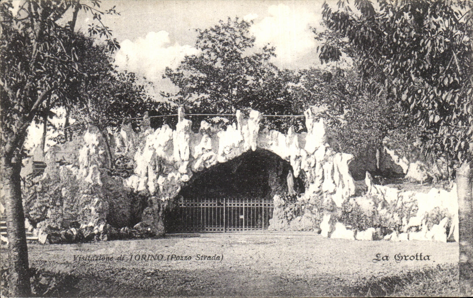CPA Visitazione di Torino La Grotta Pozzo Strada