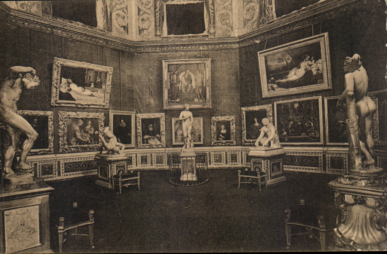 CPA Firenze R Galleria Uffizi La Tribuna