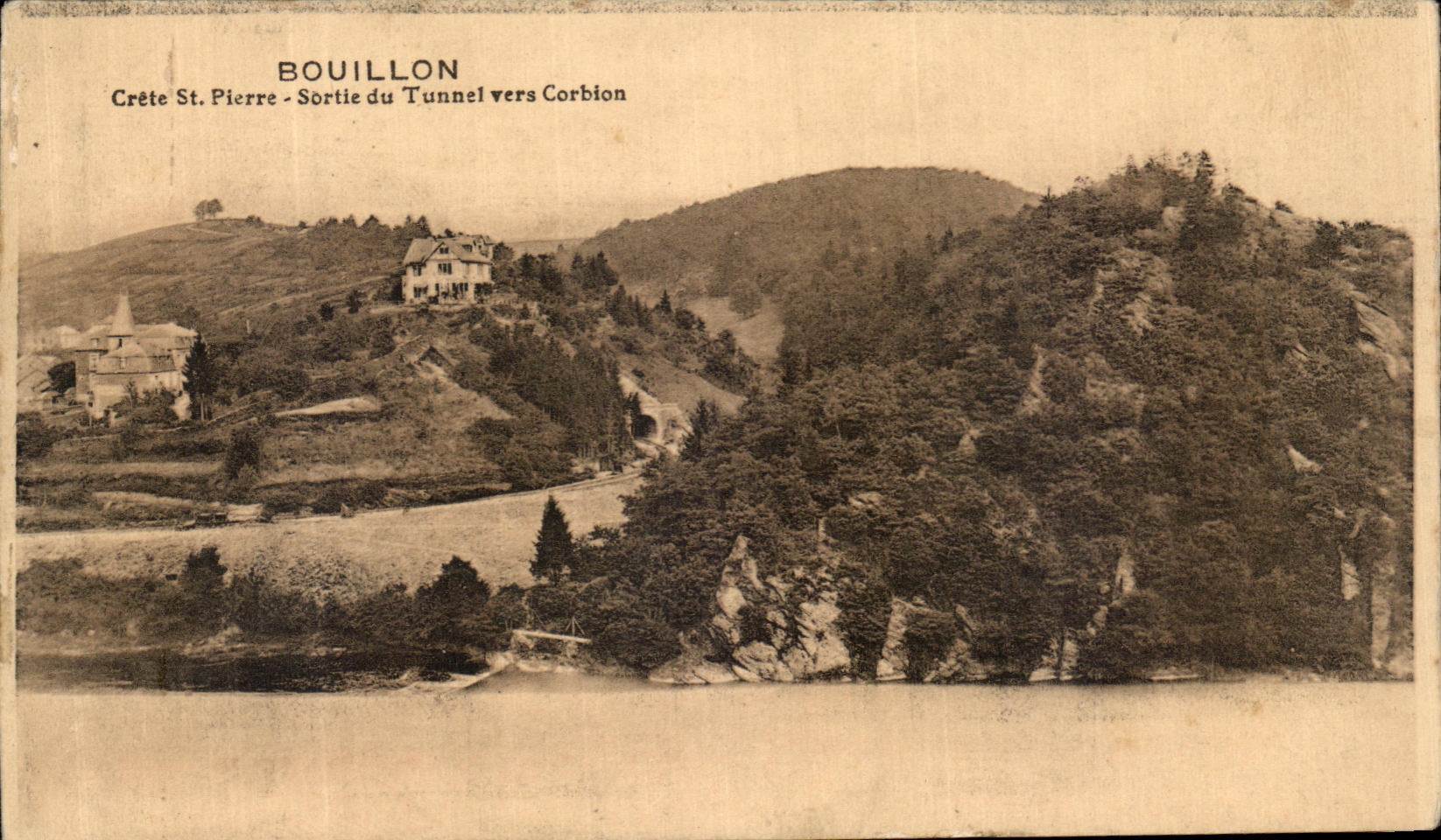CPA Bouillon Crete St pierre Sortie du Tunnel Vers Corbion 