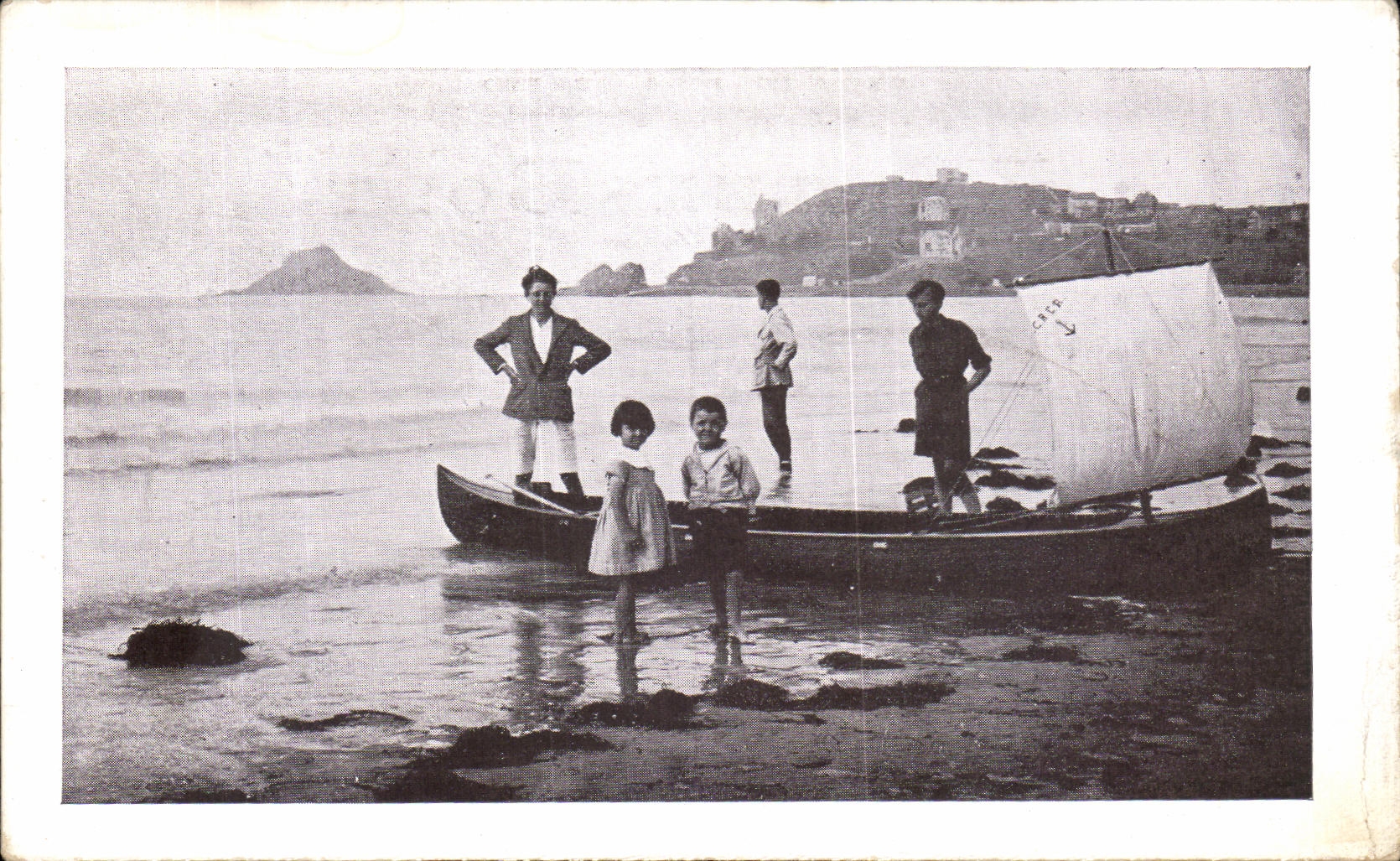 CPA Val Andre Piegu et Verdelet Enfants Bateau