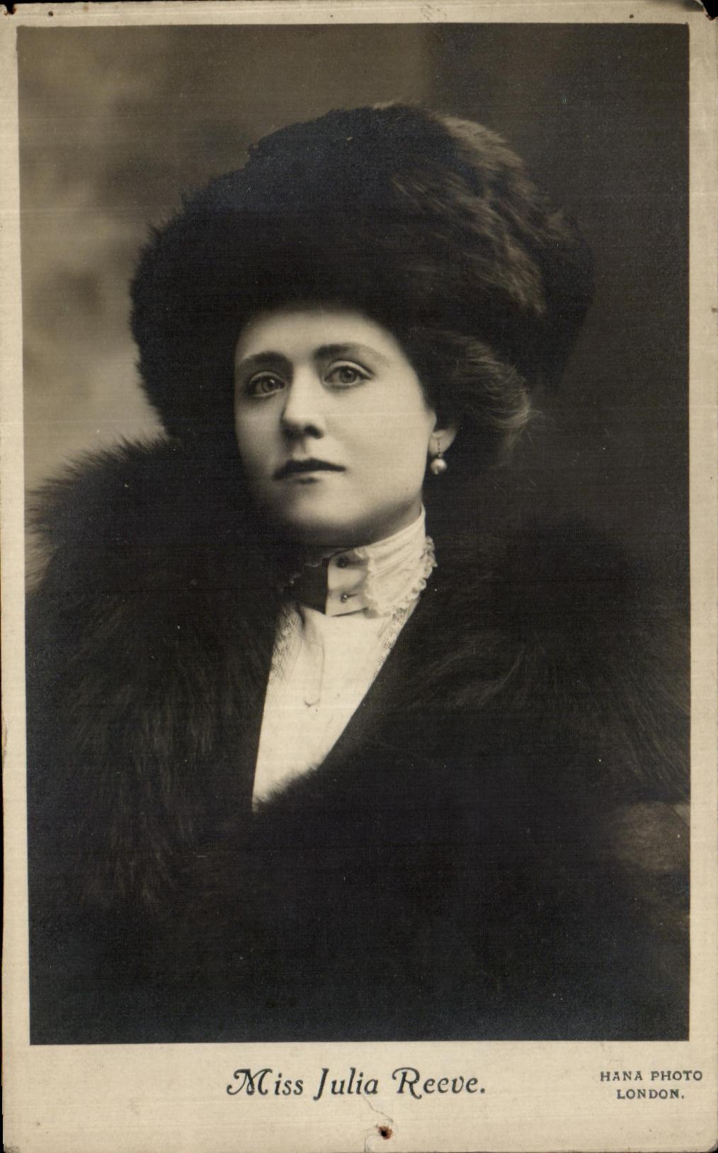 CPA Miss julia Reeve