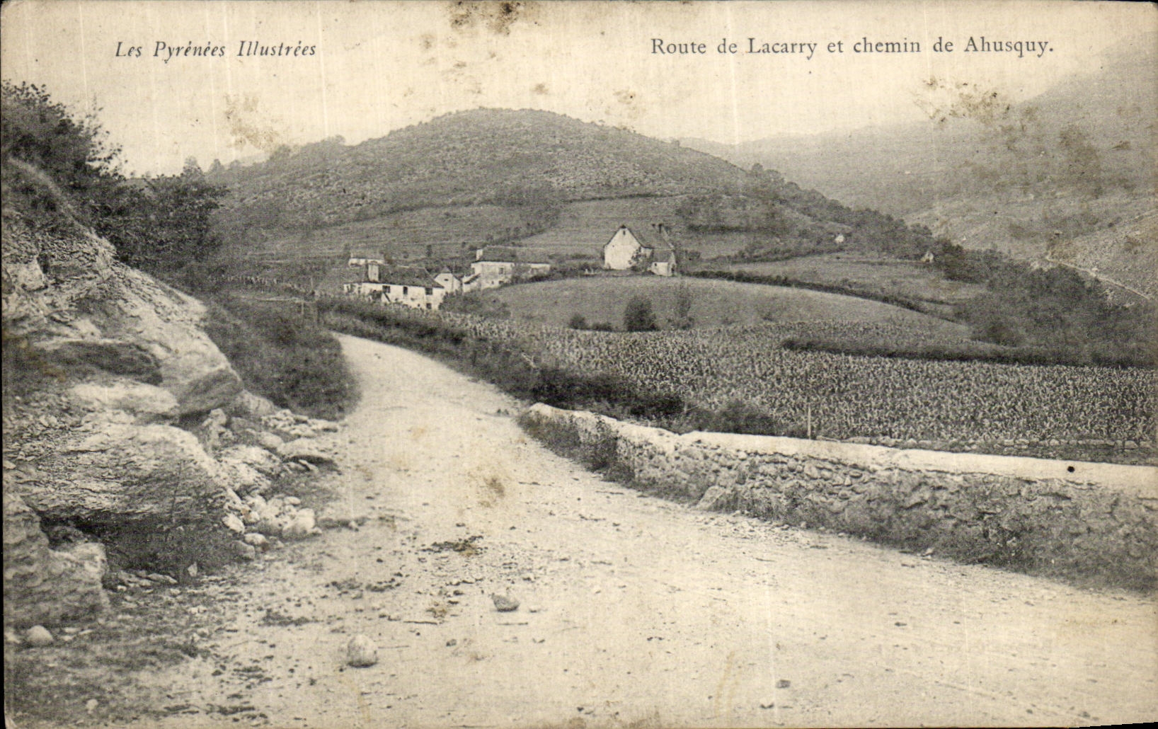 Route de Lacarry et chemin de Ahusquy — Les Pyrénées Illustrées