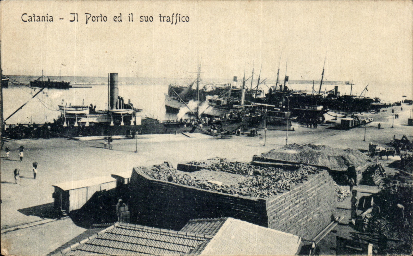CPA Catania II Porto de il suo traffico Bateaux 