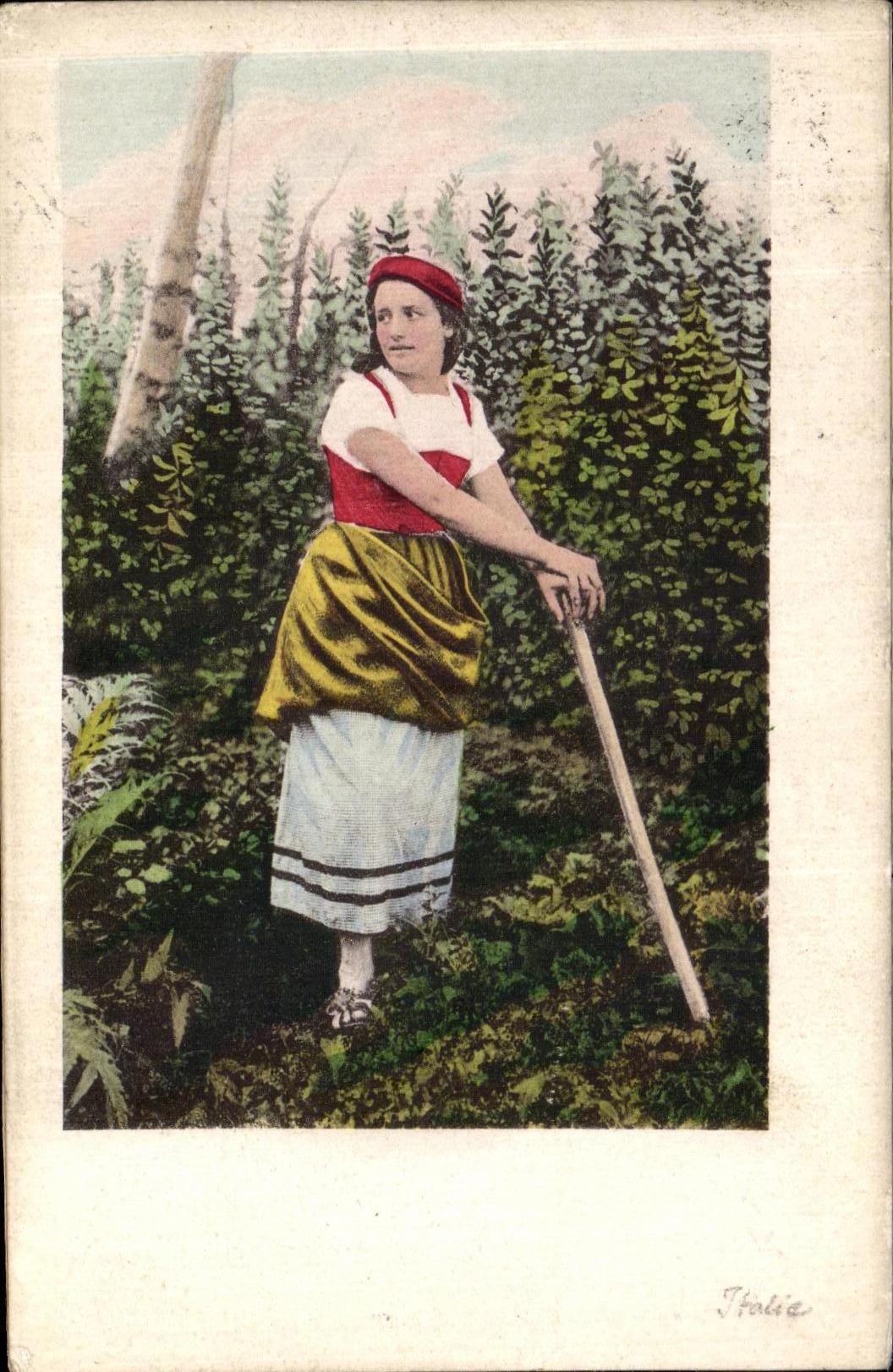 CPA Femme Folklore Italie