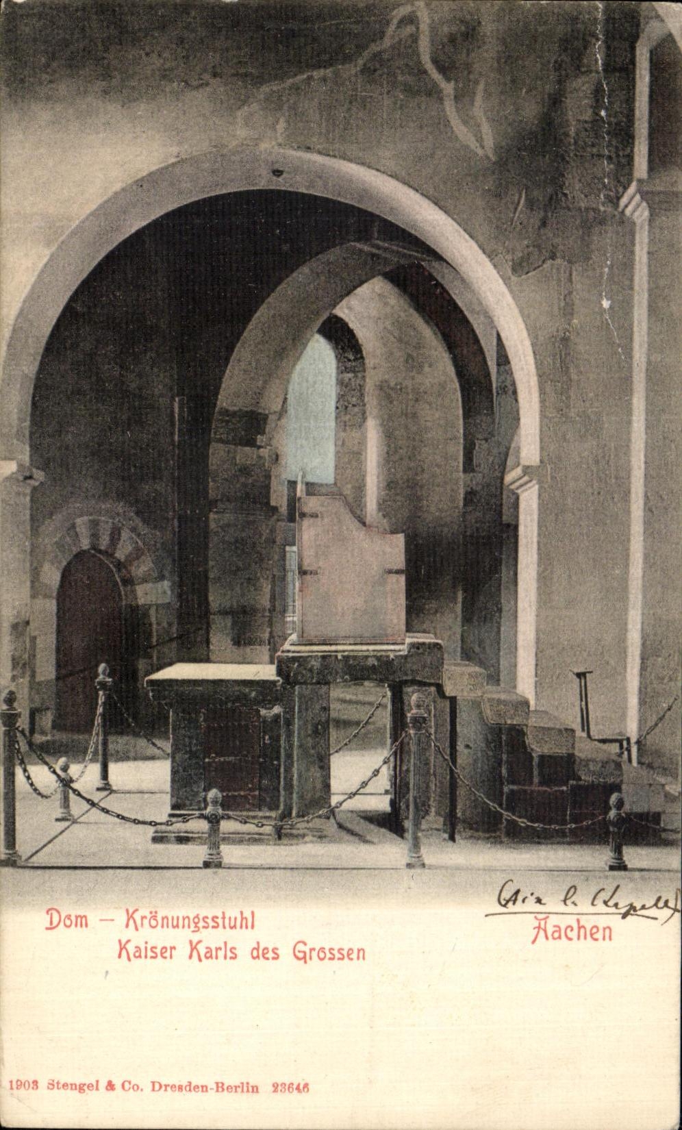 CPA Dom Kronungssluhi Kaiser Karis des Grossen Aachen 