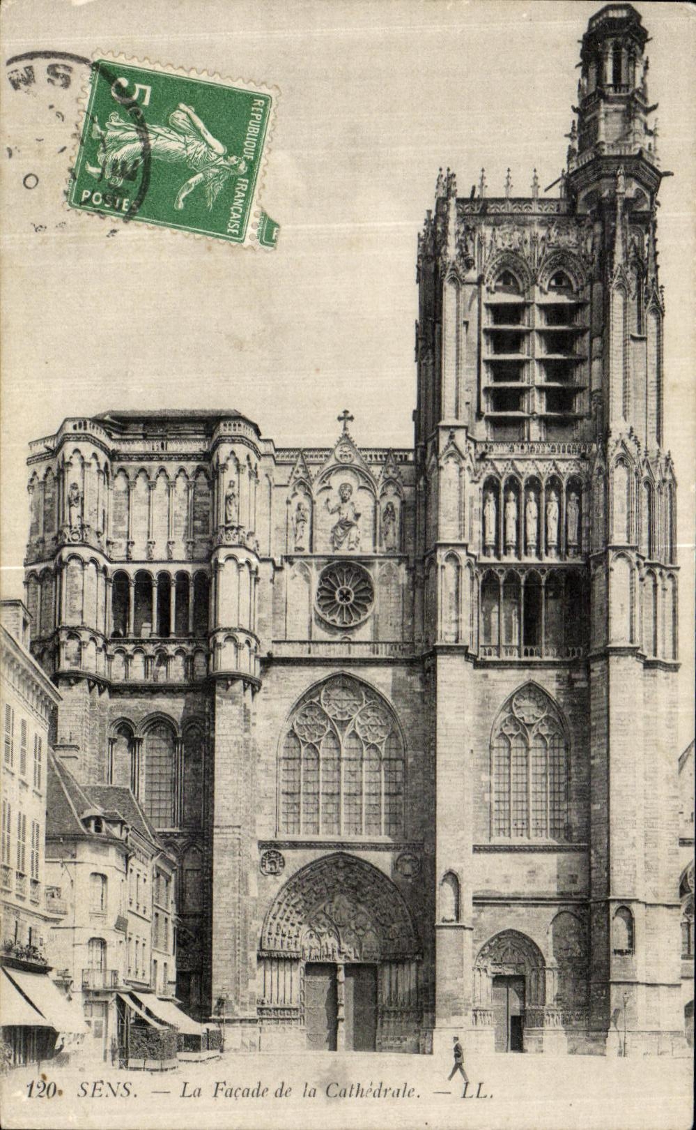 Sens — La Façade de la Cathédrale — LL. — n°120