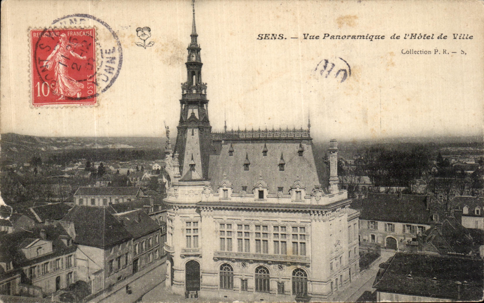 SENS — Vue panoramique de l'Hôtel de Ville — Collection P.R.-S.