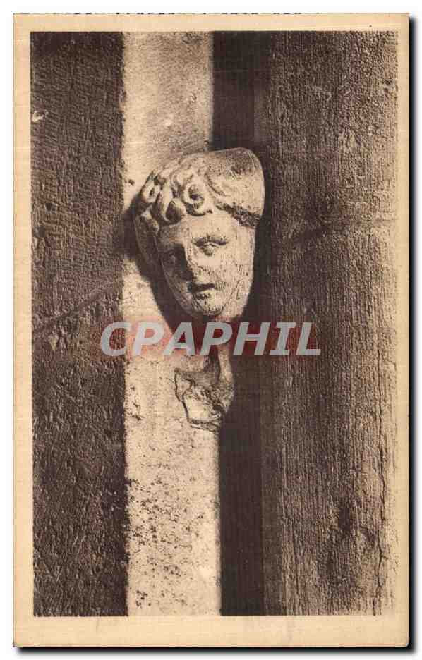 Sens — Kathedrale — Kopf von Pierre de Cugnières auf der ersten Säule links