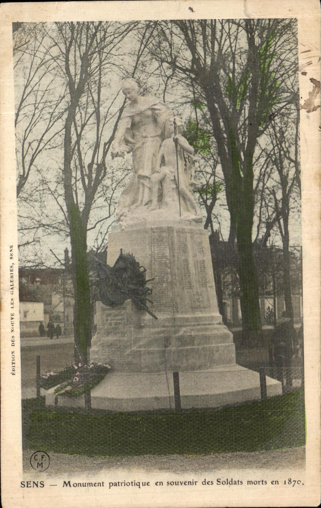 SENS — Monument patriotique en souvenir des Soldats morts en 1870 — Édition des Galeries, Sens