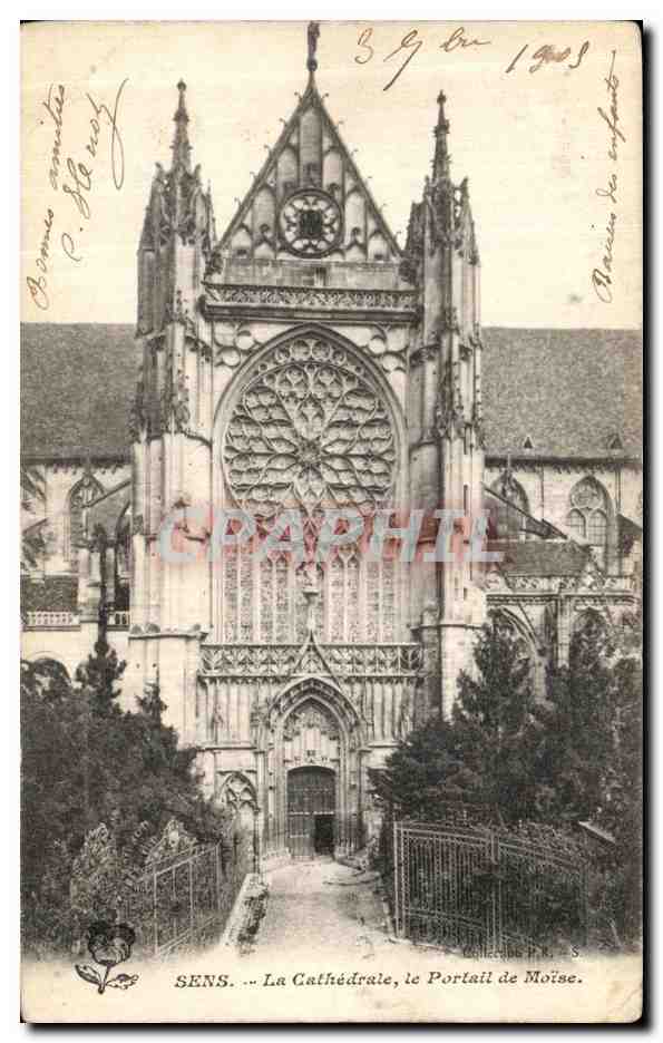 CPA Sens La Cathedrale le Portail de Moise