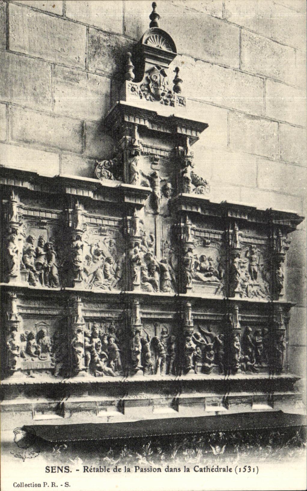 Sens - Rétable de la Passion dans la Cathédrale (1531) — Collection P. R. S.
