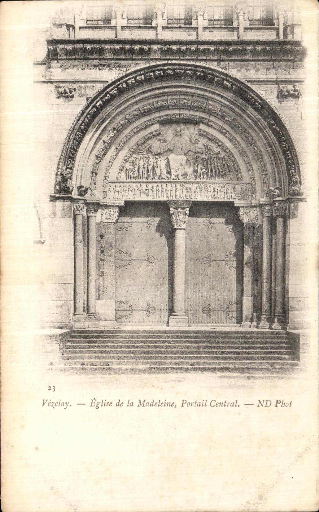 Vézelay — Église de la Madeleine, Portail Central — ND Phot