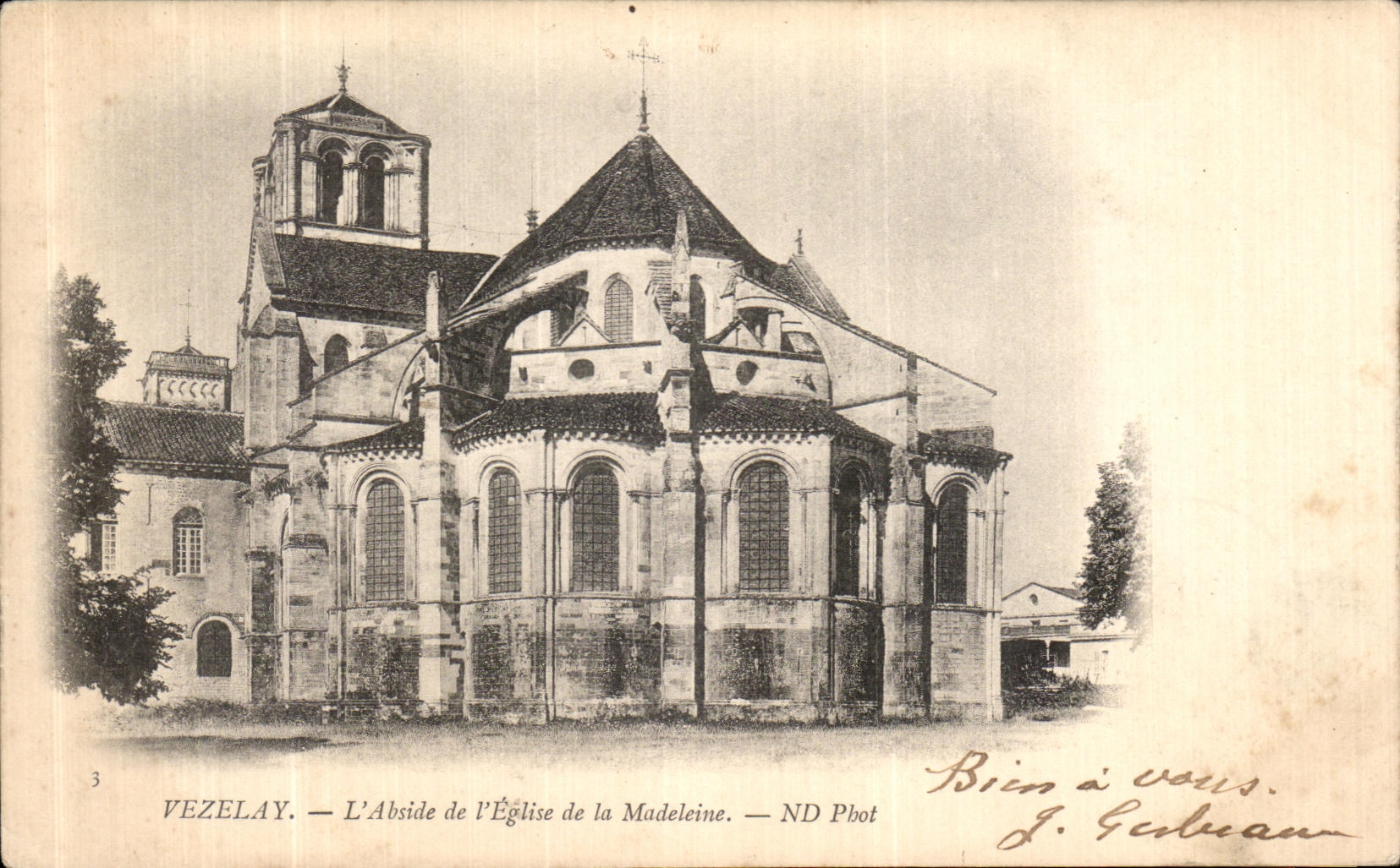 Vézelay — L'Abside de l'Église de la Madeleine — ND Phot