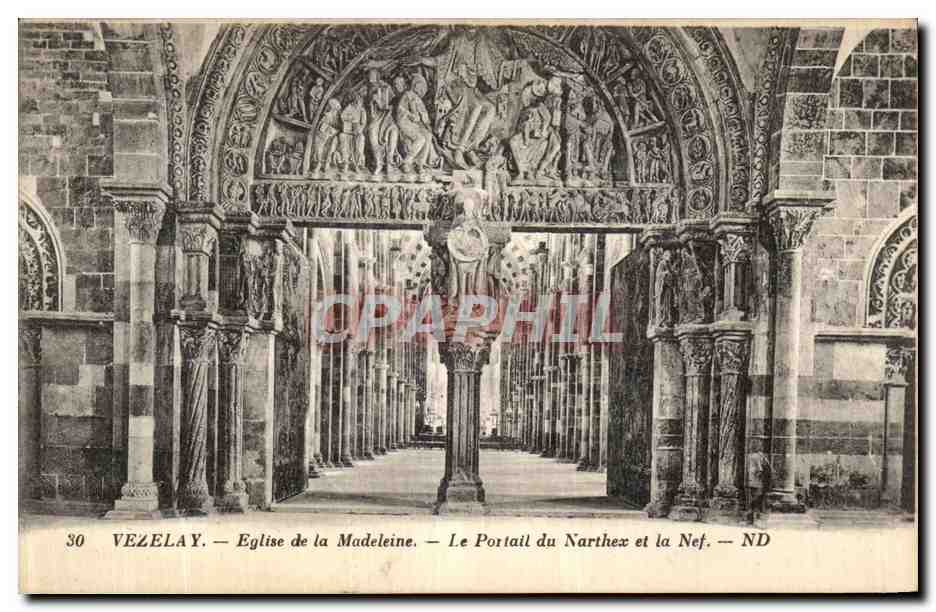 Vézelay — Église de la Madeleine — Le Portail du Narthex et la Nef