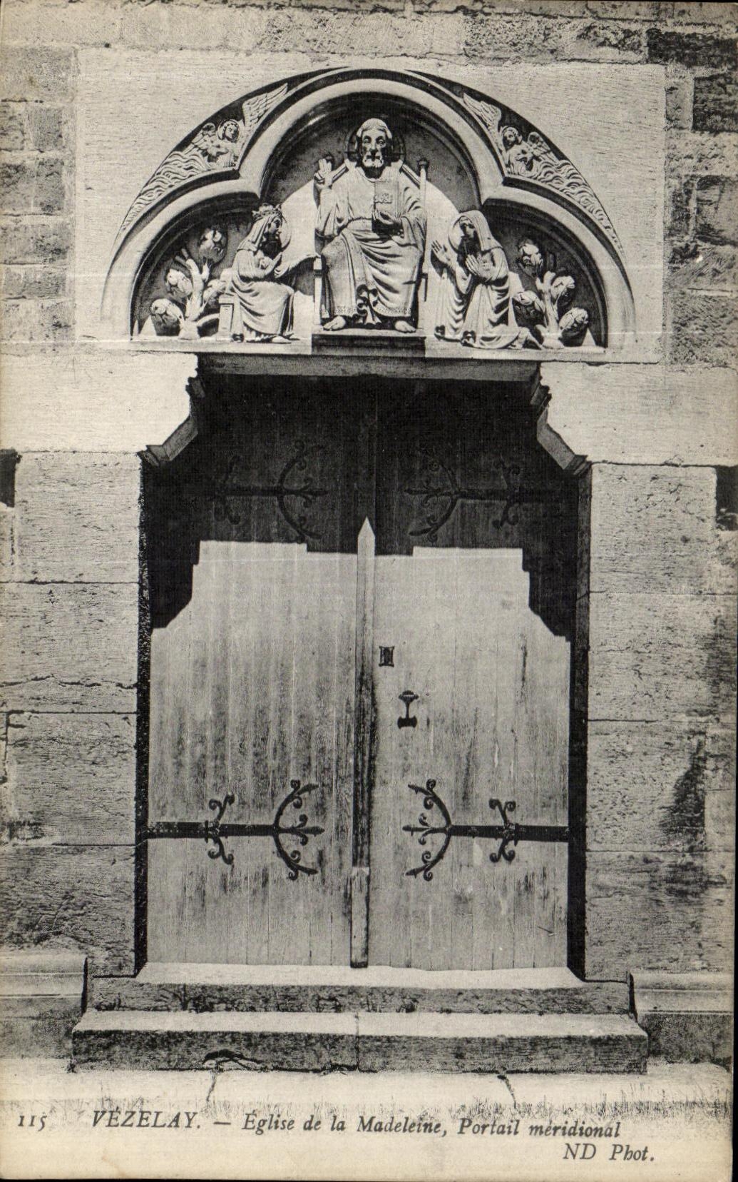 Vézelay — Église de la Madeleine, Portail méridional — ND Phot.