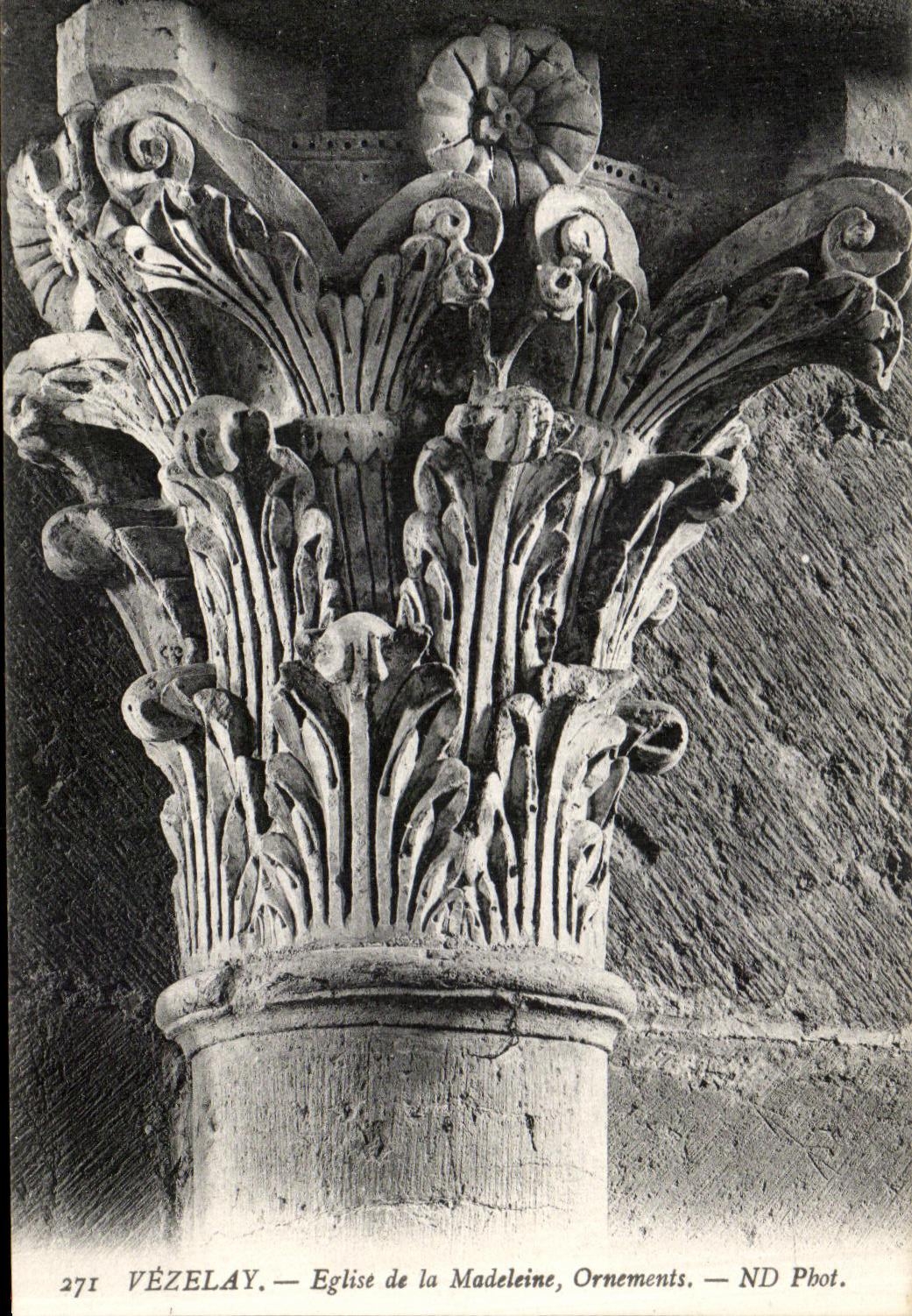 VÉZELAY — Église de la Madeleine, Ornaments — ND Pbot.