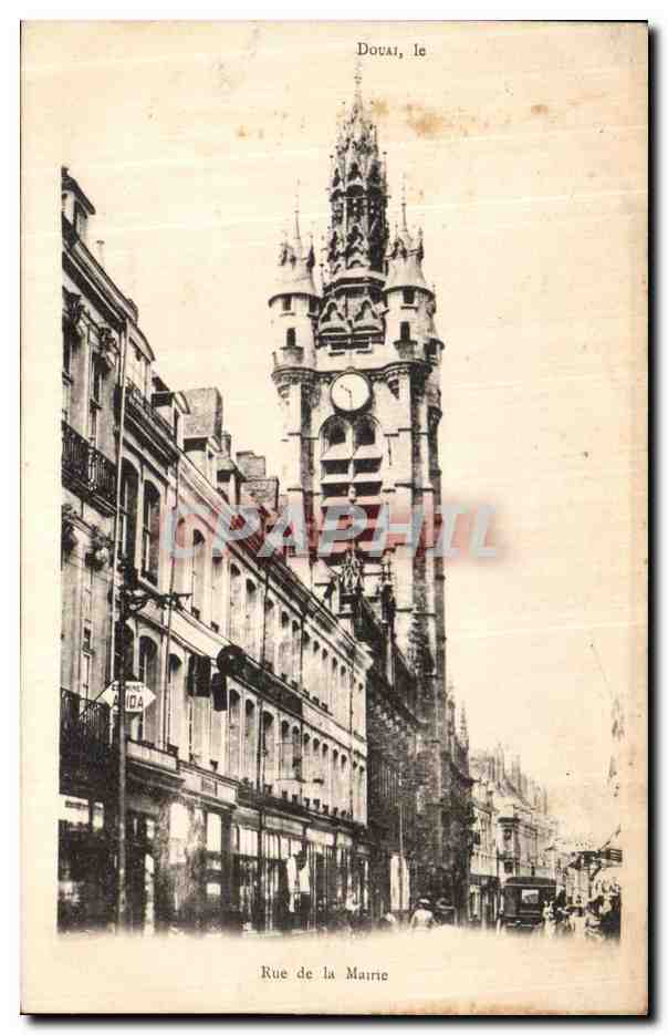 CPA Rue de la Mairie Douai