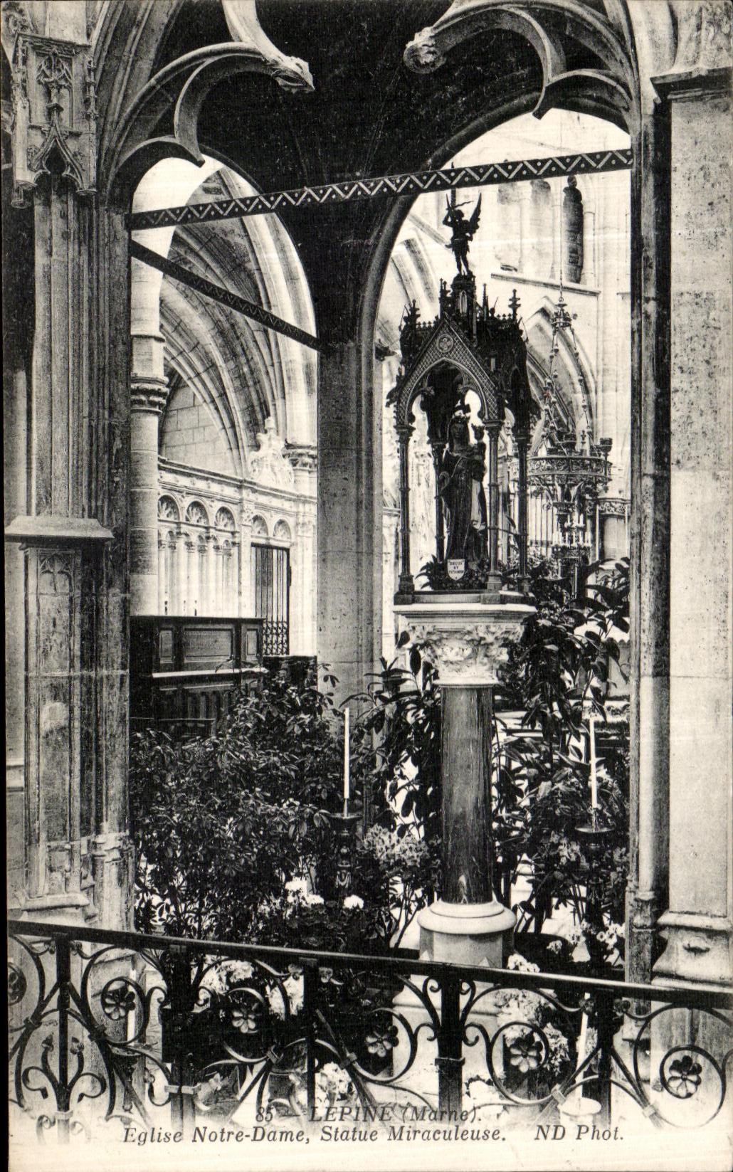 CPA L Epine Marne Eglise Notre Dame Statue miraculeuse