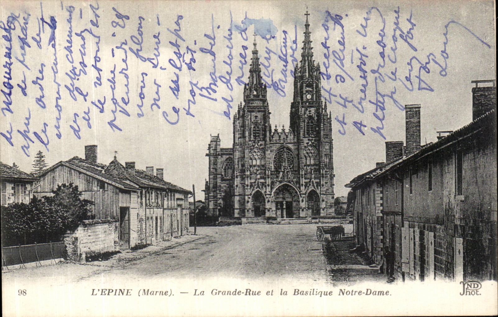 L'Épine (Marne) — La Grande-Rue et la Basilique Notre-Dame — JND Phot.