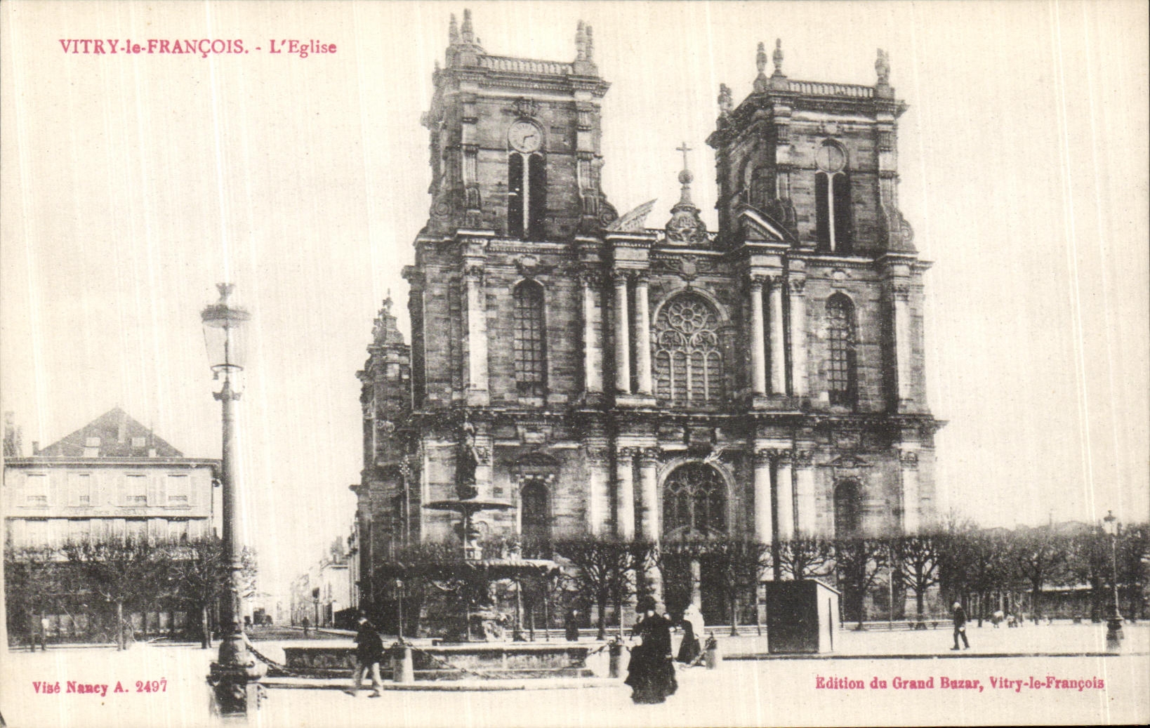 CPA Vitry Le Francois L Eglise