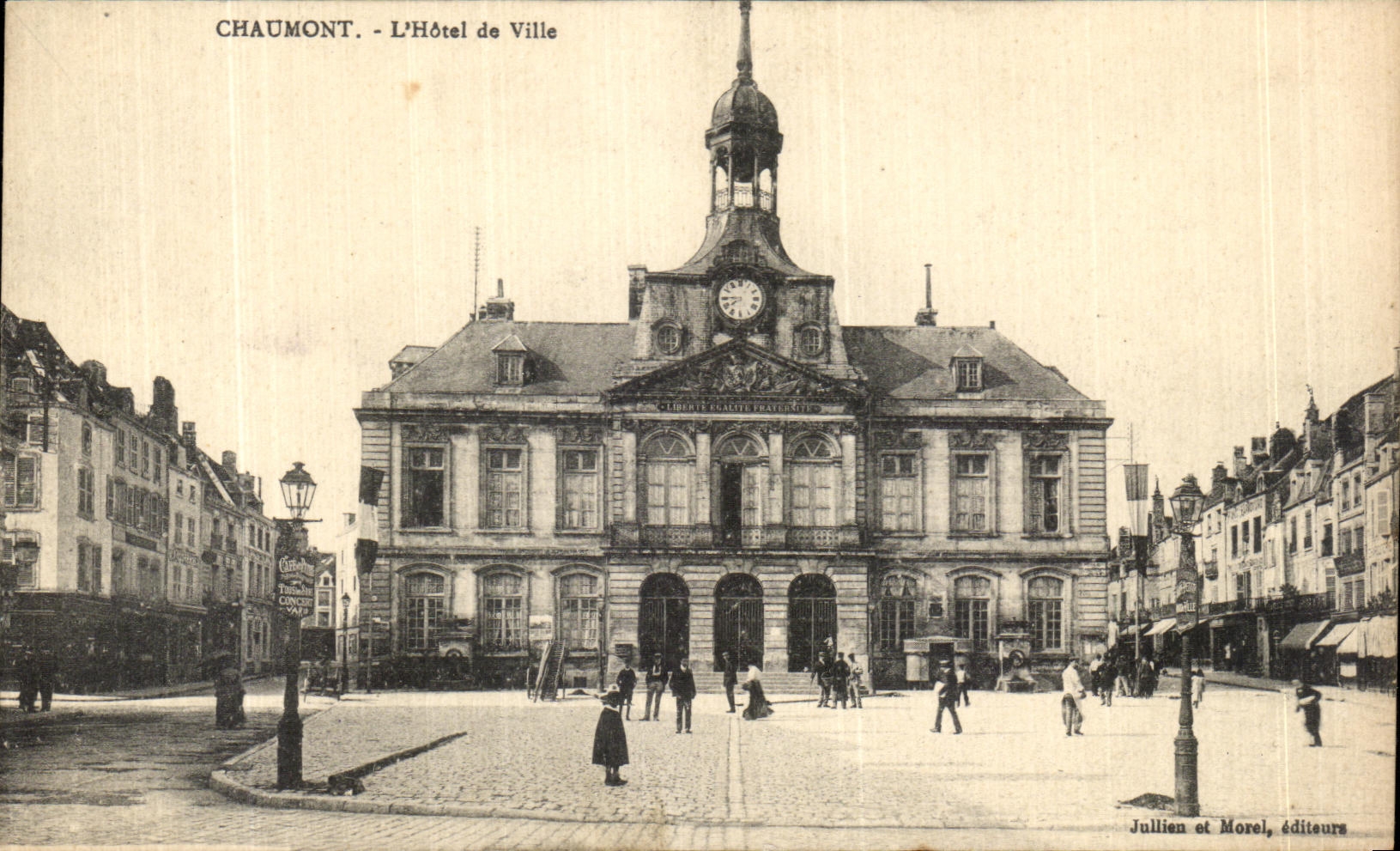 CPA Chaumont L Hotel de Ville