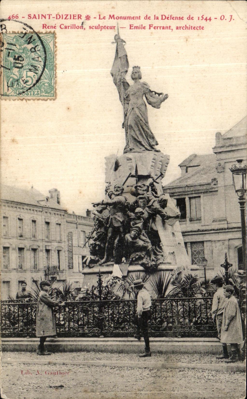 CPA Saint Dizier Le Monument de la Defense de 1544 Rene Carillon Sculpteur Emile Ferrant Architecte Enfants