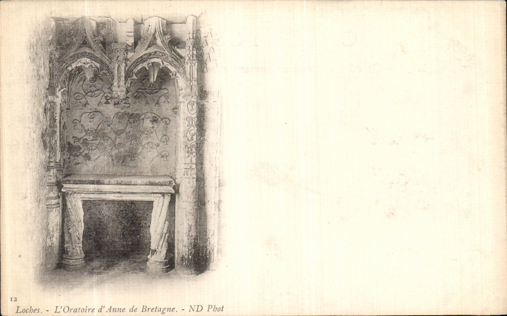 CPA Loches L Oratoire d Anne de Bretagne
