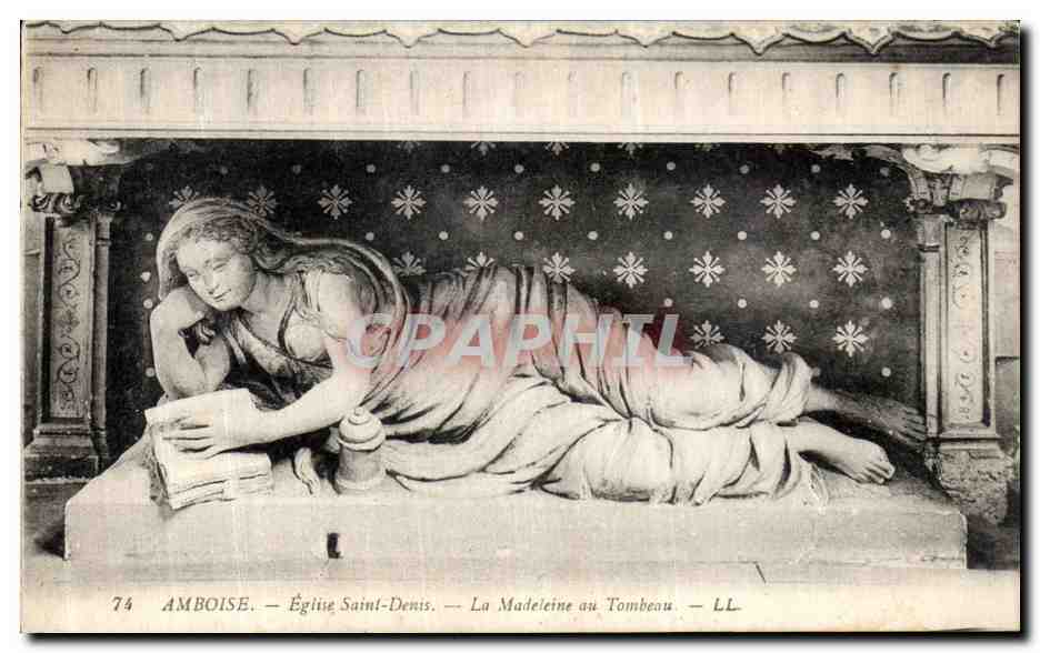CPA Amboise Eglise Saint Denis La Madeleine au Tombeau