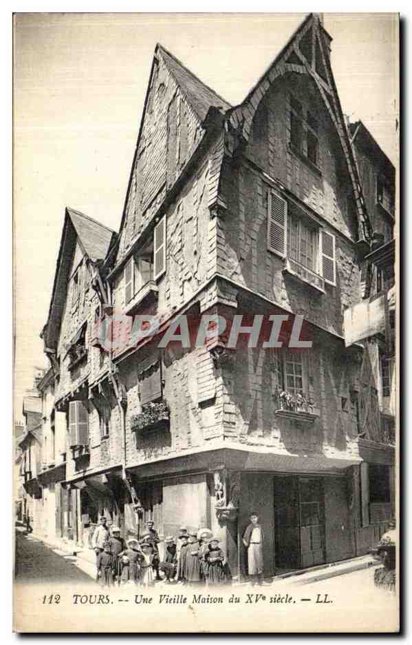 CPA Tours Une Vieille Maison Du 15eme Enfants