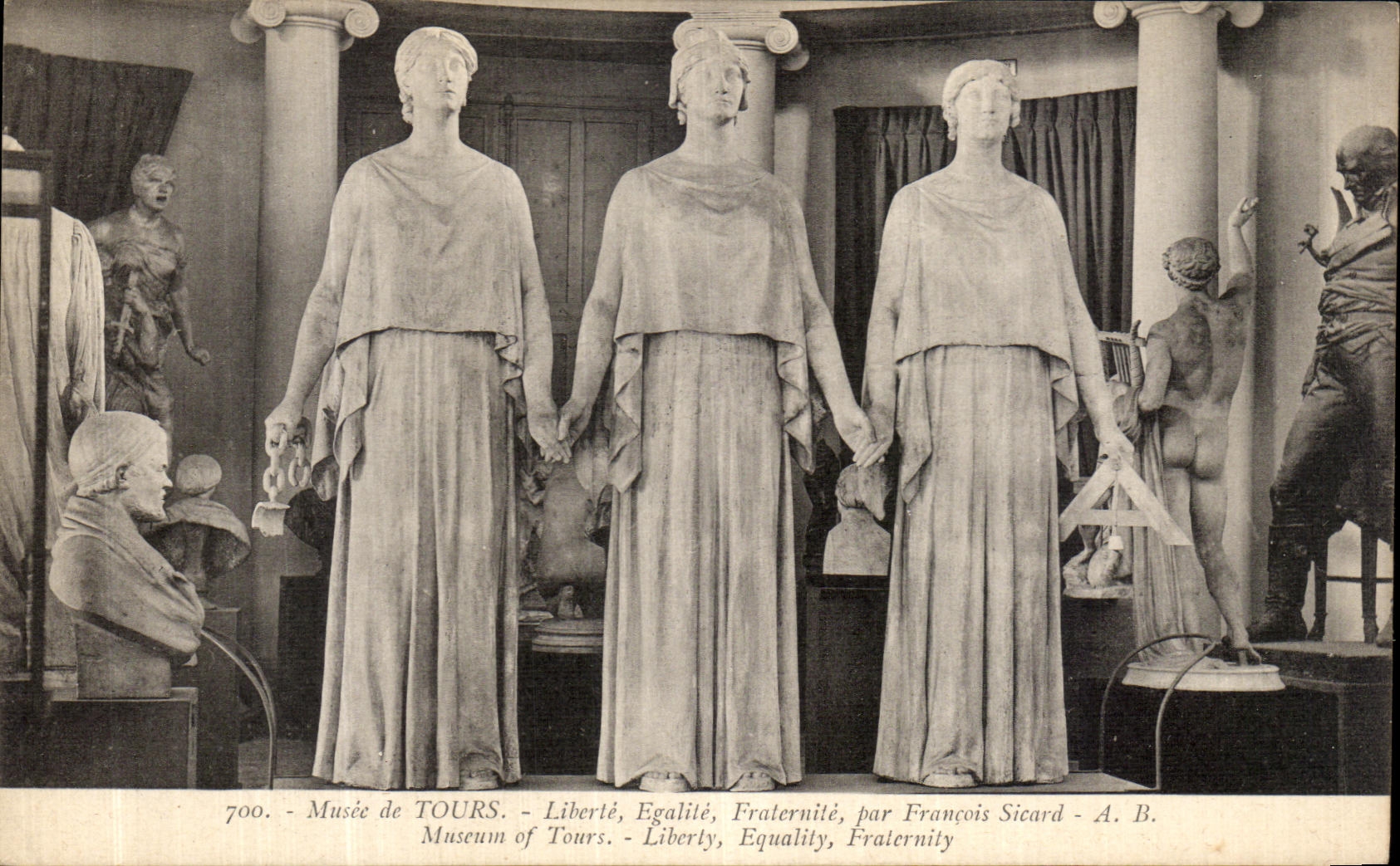 CPA Musee de Tours Liberte Egalite Par Francois Sicard 