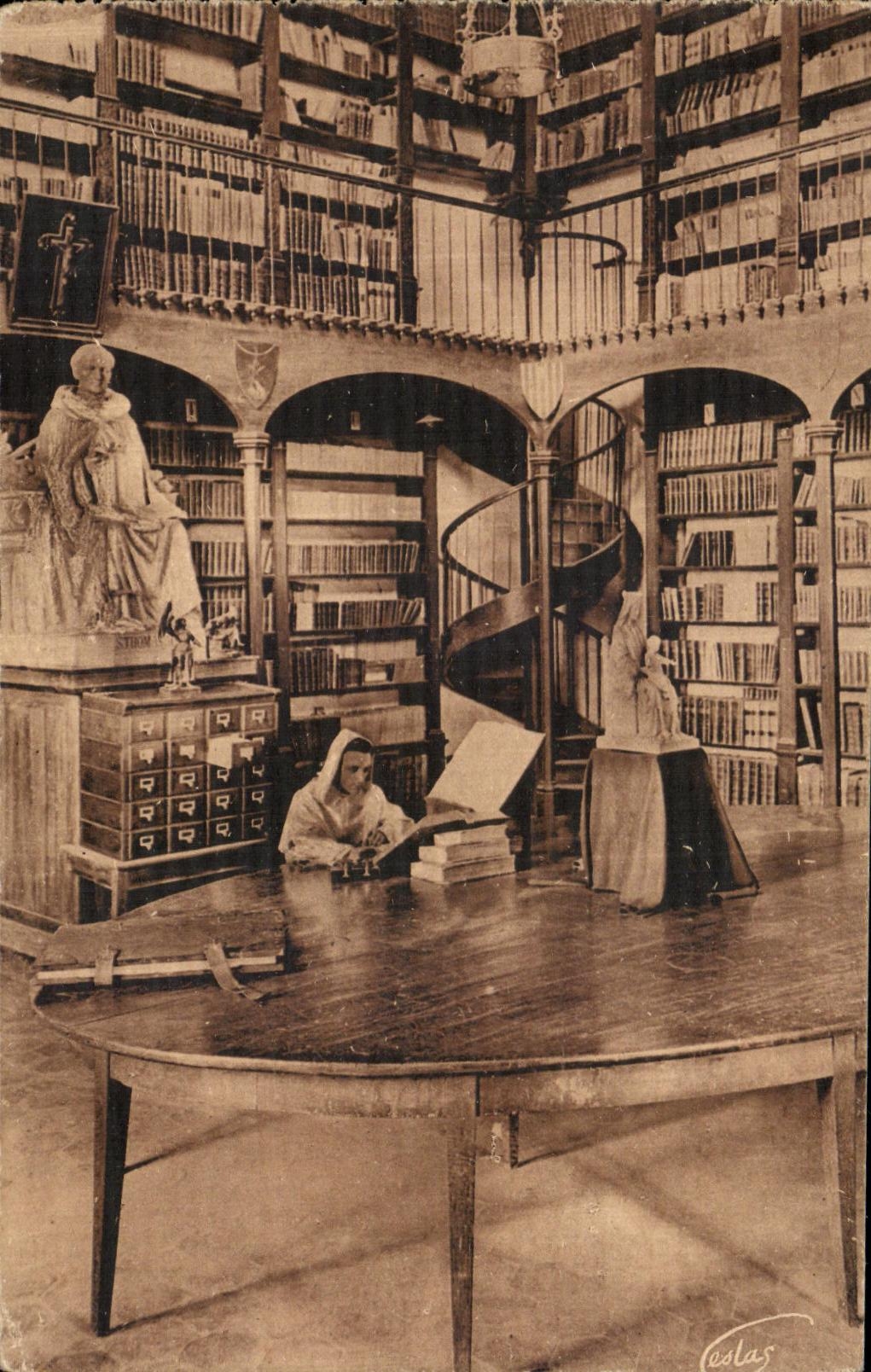 CPA Saint Maximin Couvent des Peres Dominicains La Bibliotheque