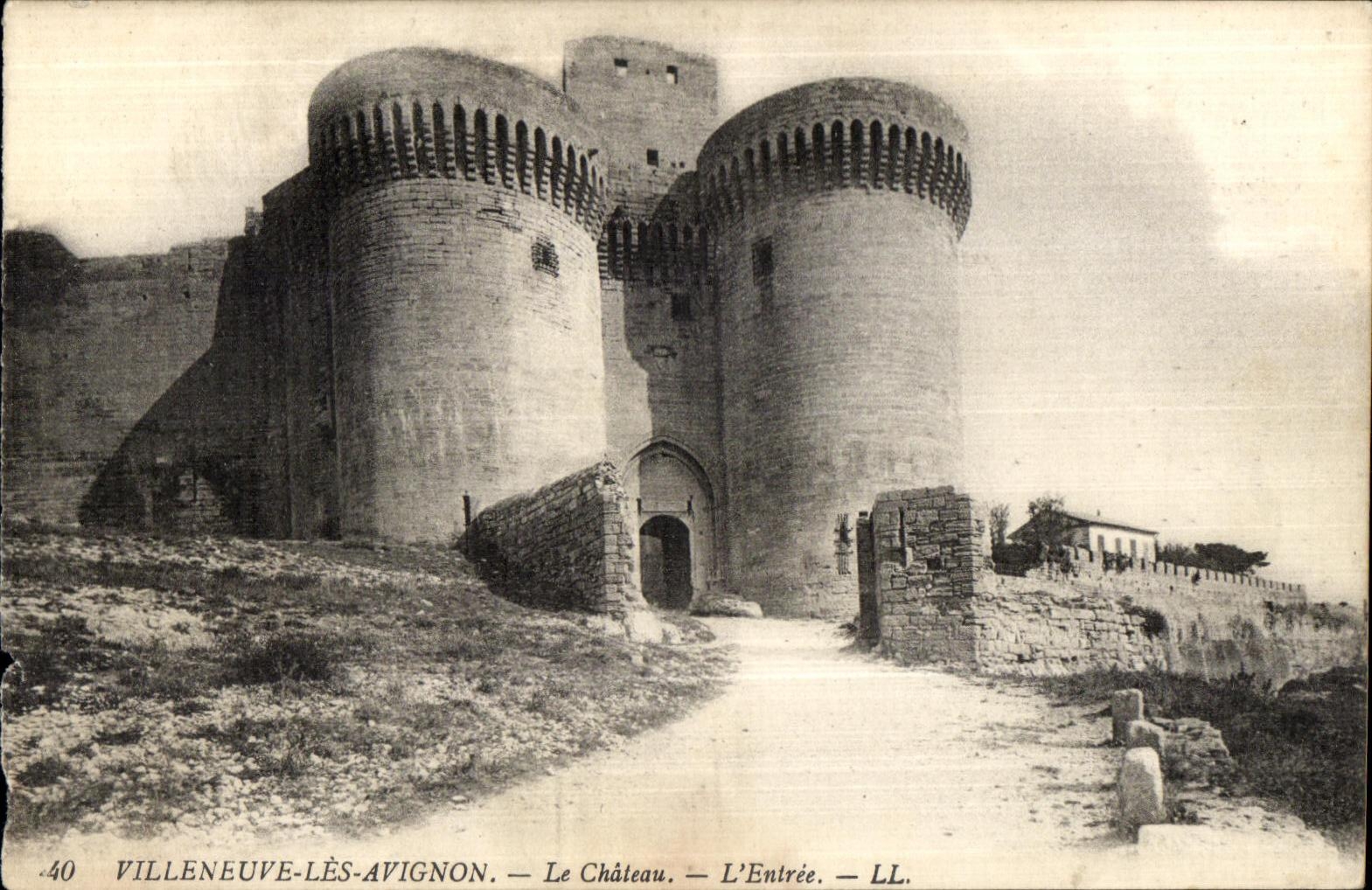 Villeneuve-lès-Avignon — El Castillo — La Entrada — LL.