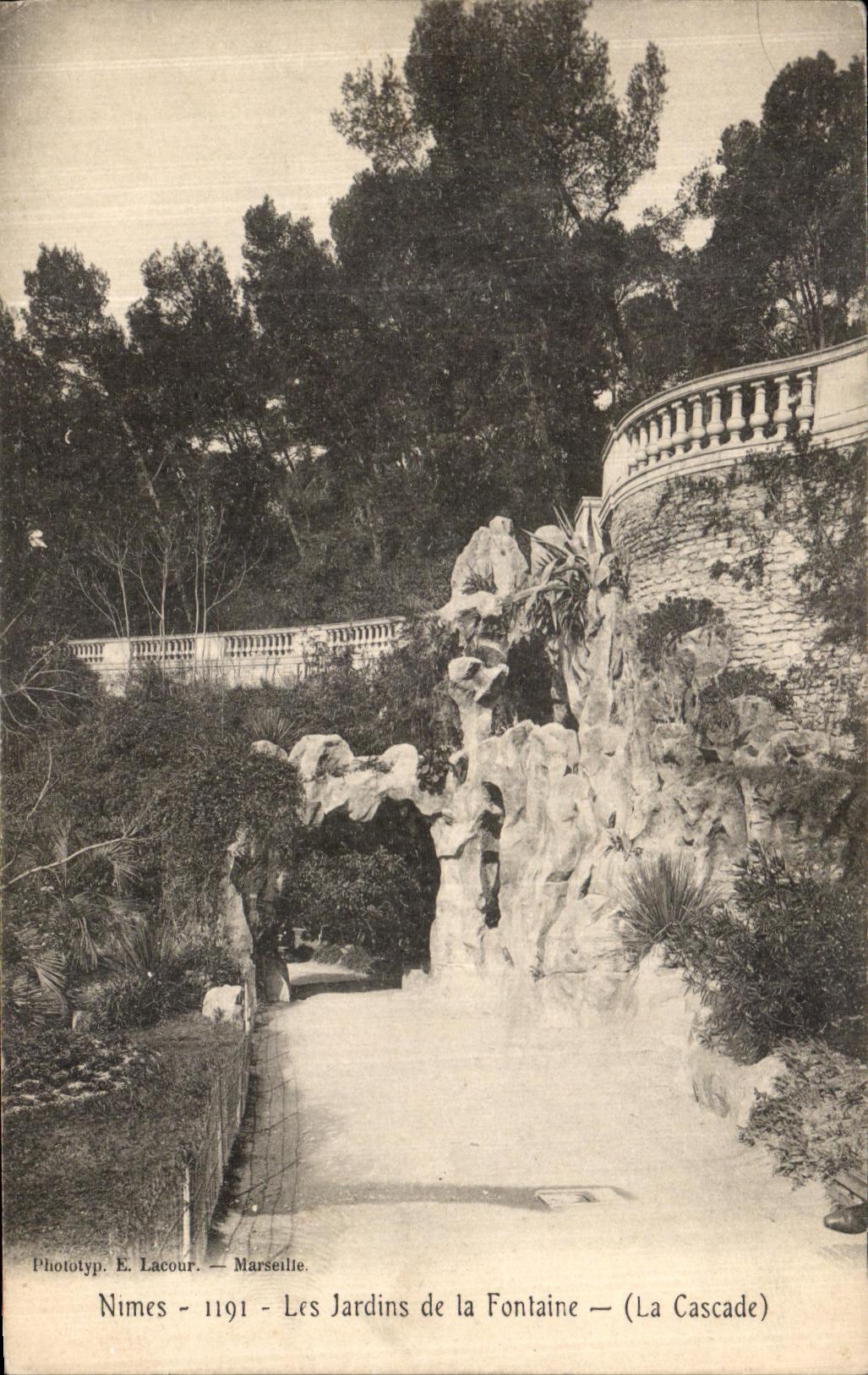 Nîmes - Les Jardins de la Fontaine — (La Cascade) — Phototyp. E. Lacour — Marseille