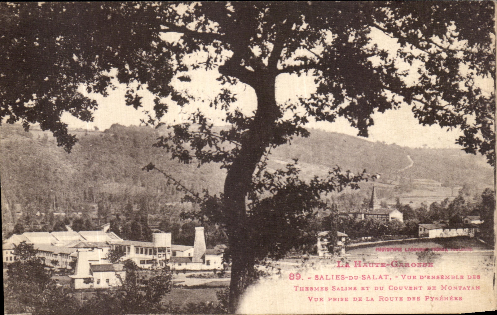 Salies-du-Salat — Vue d'ensemble des Thermes Salins et du Couvent de Montayan — Phototypie Languedoc, n°89