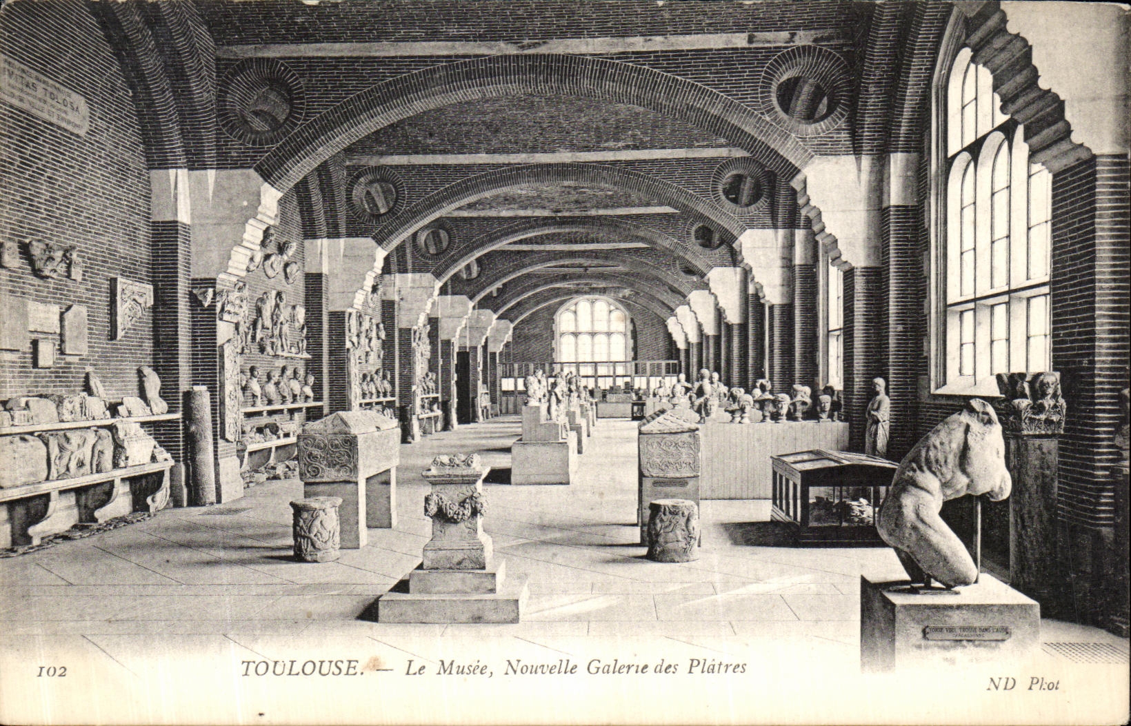 CPA Toulouse Le Musee Nouvelle Galerie des Platres 