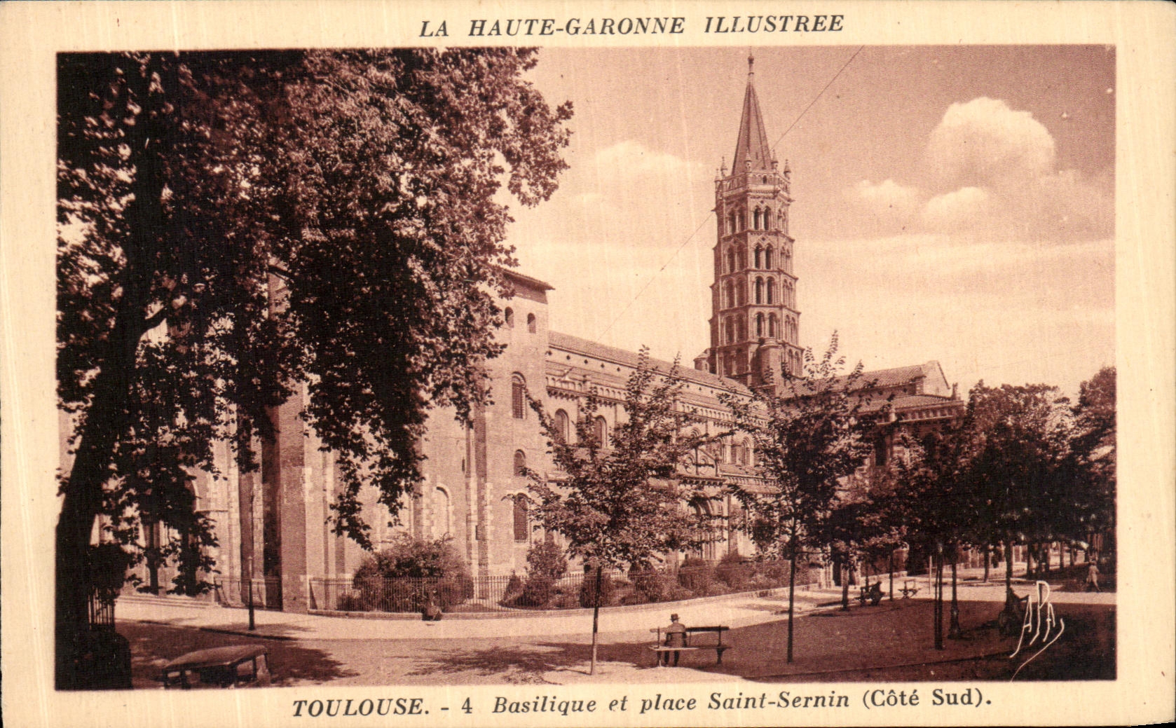 CPA Toulouse Basilique et Place Saint Sernin 